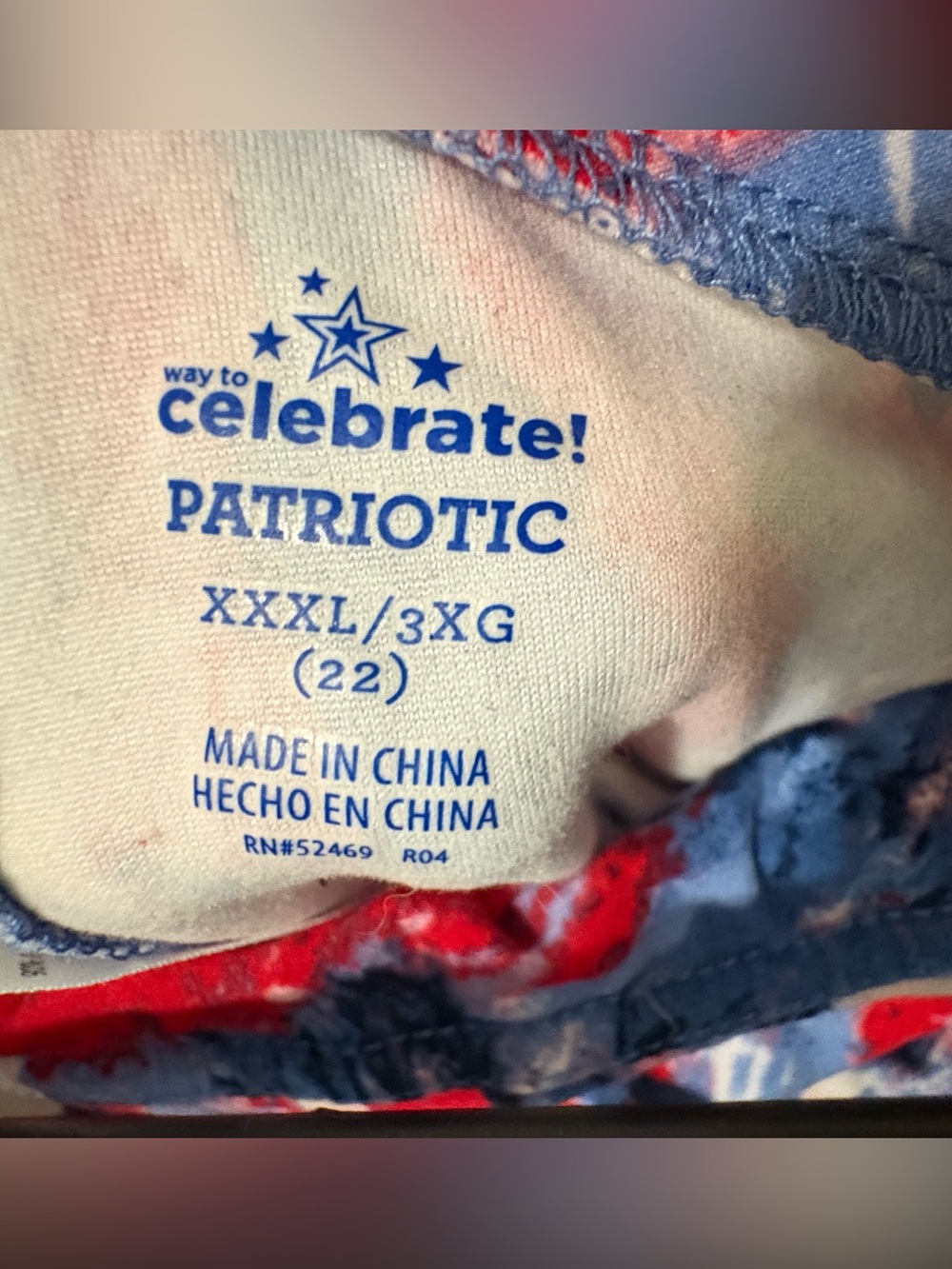 Way to Celebrate! Womenโs Patriotic Fireworks Print Leggings Size XXXL / 22 / 3X - Picture 2 of 3